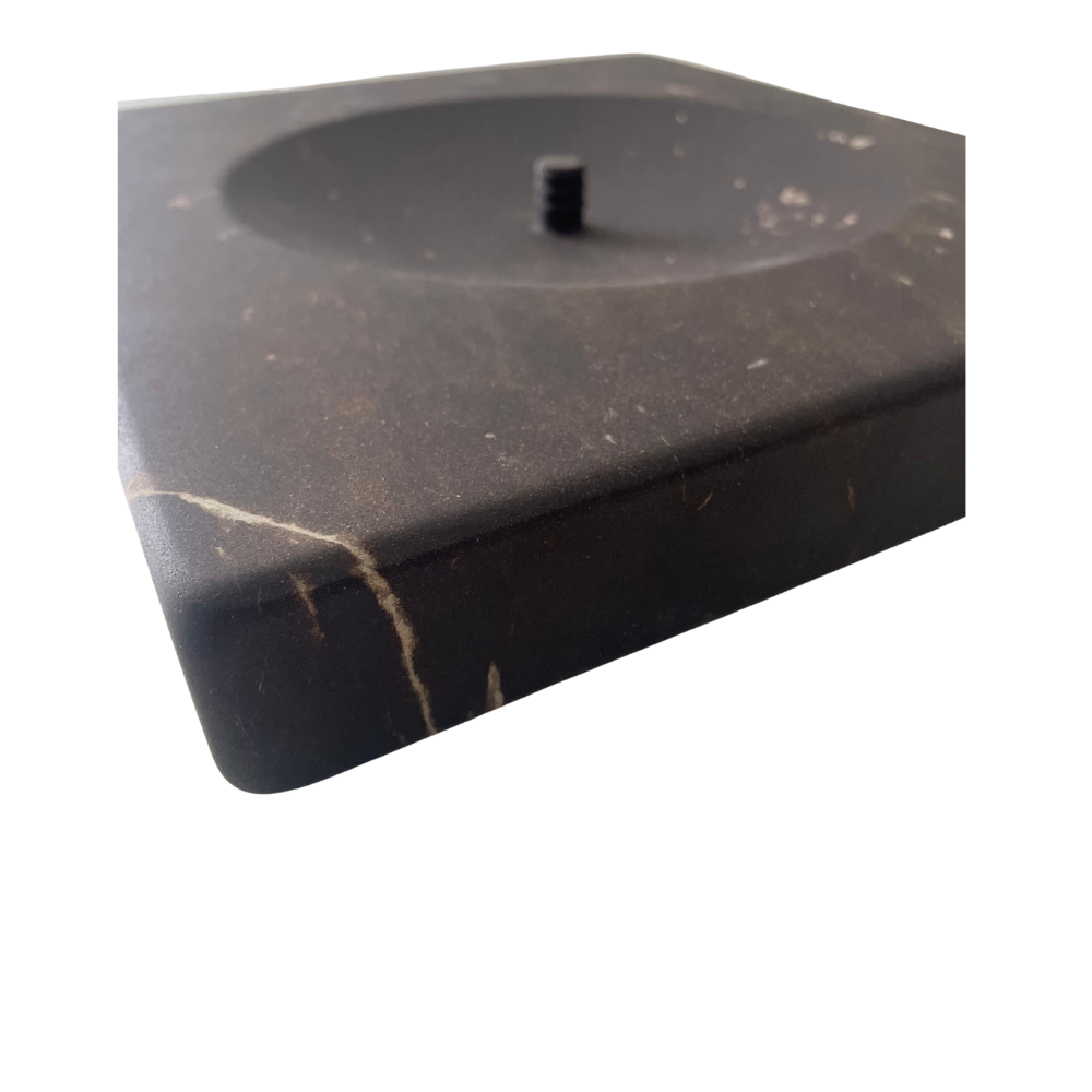 Empty pockets in pitch stone
