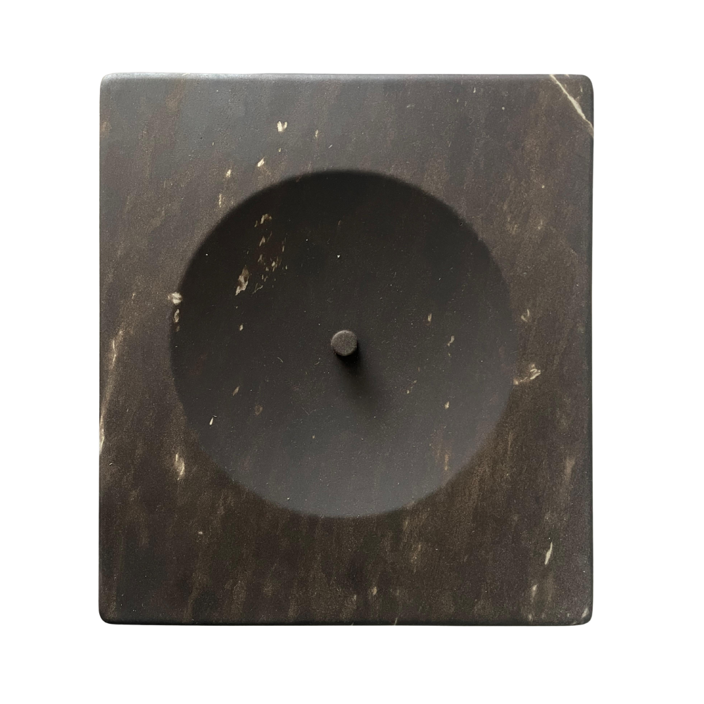 Empty pockets in pitch stone